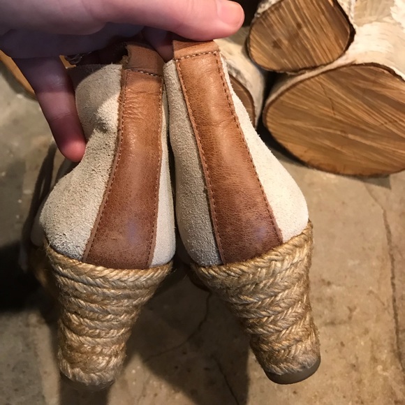 Booties - Picture 4 of 7